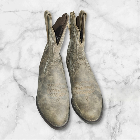 Womens durango Crush Distressed Shortie Boots- Flaws - Picture 2 of 11